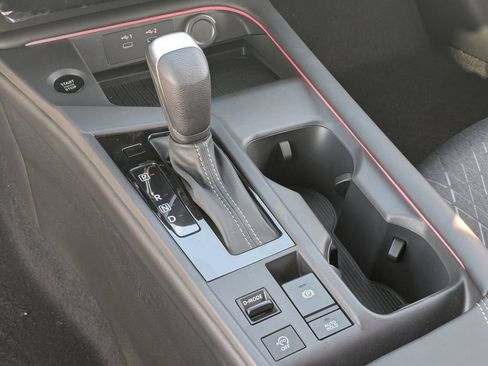 New 2026 Nissan Sentra SV w/ SV Convenience Package FWD image 18
