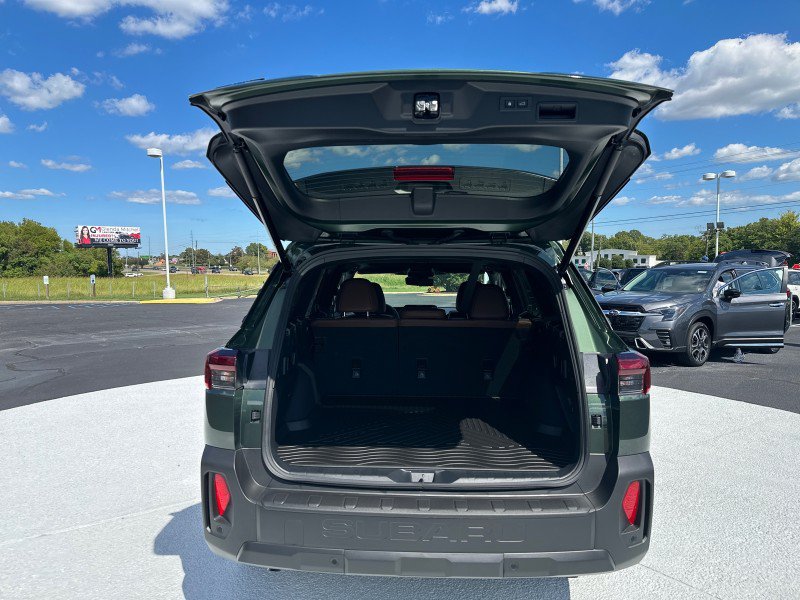 New 2026 Subaru Outback Touring XT AWD/4WD image 9