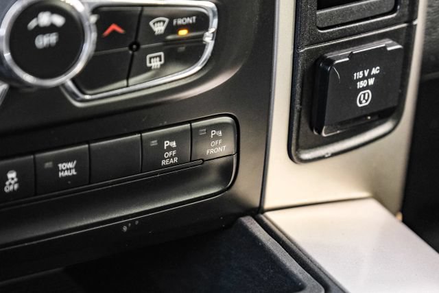 Used 2015 RAM 1500 Express AWD/4WD image 32