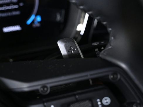 Certified 2026 Porsche Cayenne Turbo GT image 24