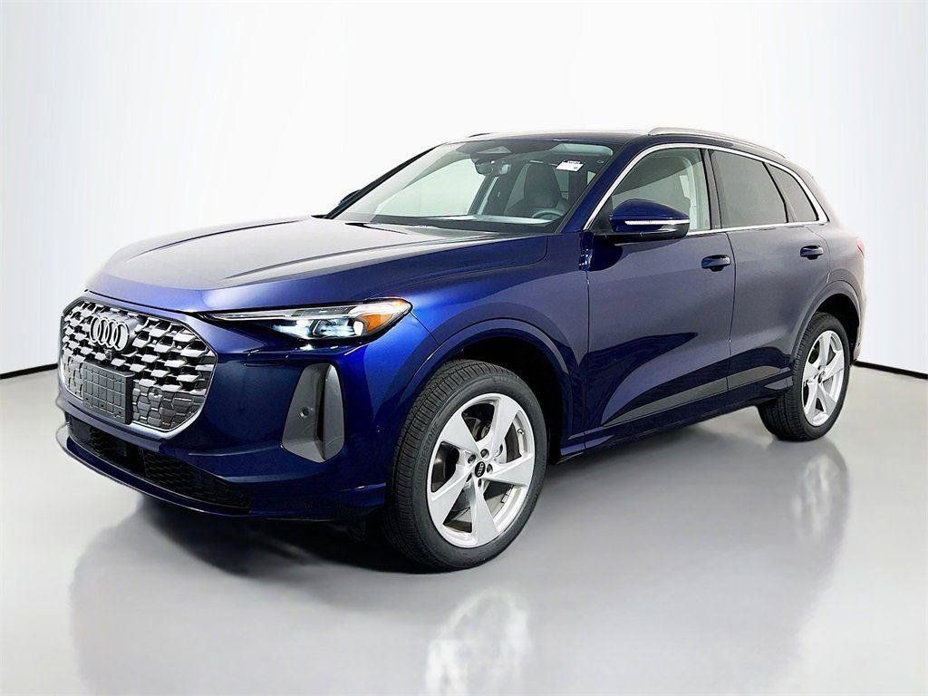 New 2025 Audi Q5 Premium Plus AWD/4WD image 3