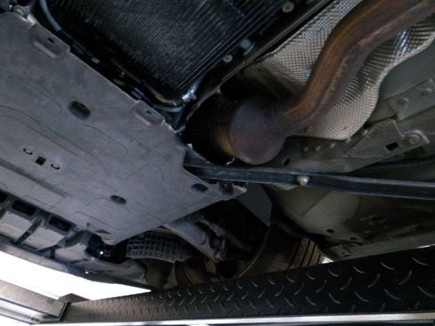 Used 2015 Jaguar F-TYPE S image 92