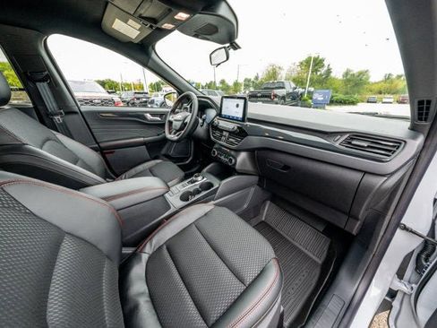 New 2026 Ford Escape ST-Line w/ Cold Weather Package FWD image 25