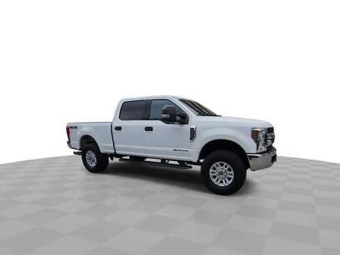 Used 2019 Ford F250 XLT AWD/4WD image 2