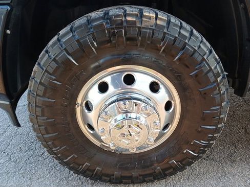 Used 2024 RAM 3500 Laramie w/ Bed Utility Group image 60