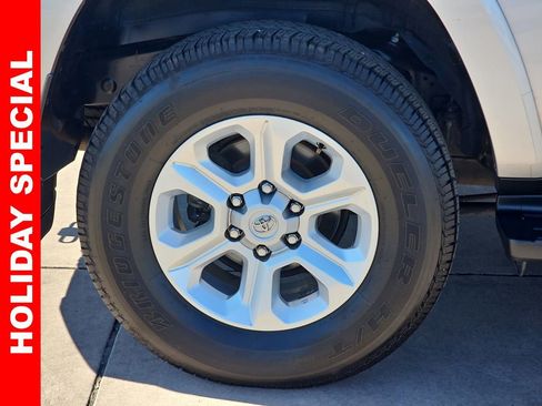 Used 2024 Toyota 4Runner SR5 Premium image 38