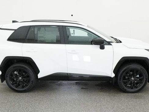 New 2026 Toyota RAV4 SE image 38