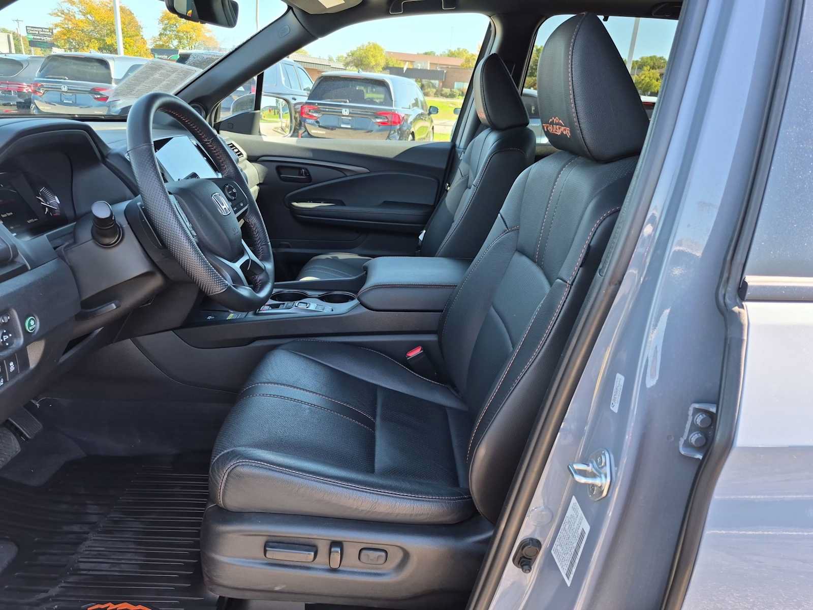 Certified 2024 Honda Passport TrailSport image 16