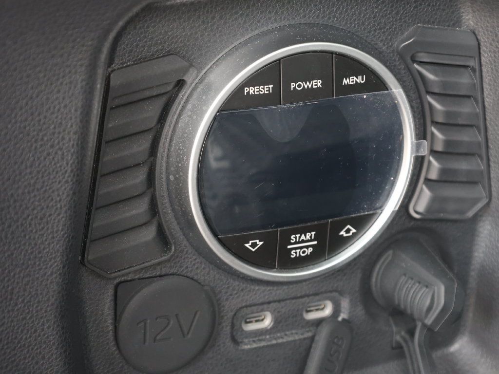 Used 2025 Lexus GX 550 AWD/4WD image 9