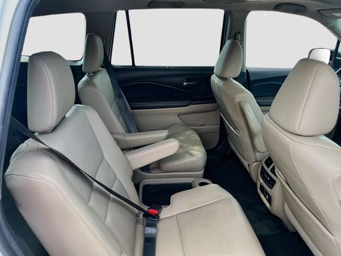 Used 2022 Honda Pilot Touring image 30