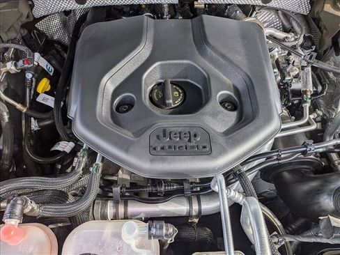 Used 2022 Jeep Grand Cherokee Limited 4xe image 24