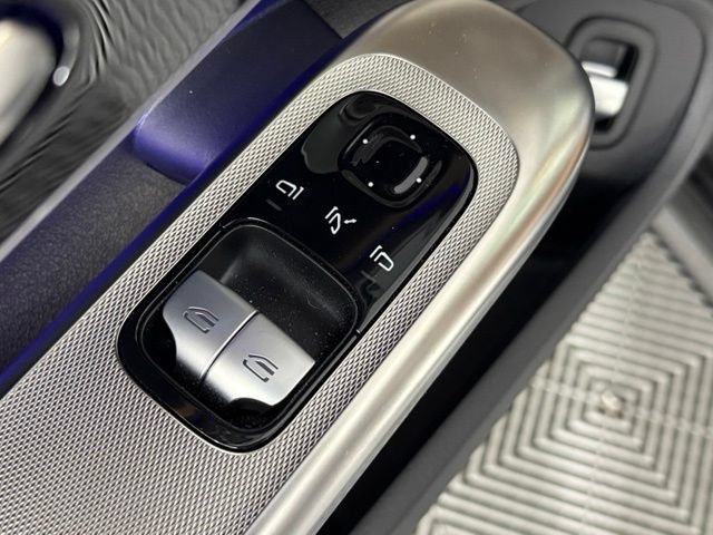 Used 2024 Mercedes-Benz CLE 300 4MATIC Coupe image 22