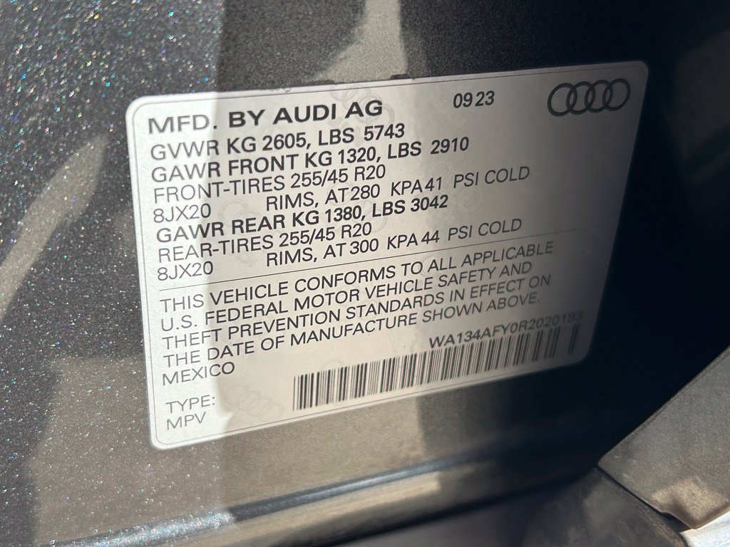 Used 2024 Audi SQ5 Prestige w/ Prestige Package AWD/4WD image 58