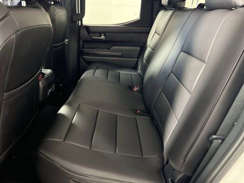 Used 2024 Toyota Tacoma TRD Sport image 25