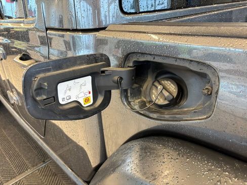 Used 2023 Jeep Gladiator Rubicon w/ Trailer Tow Package image 30