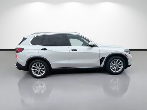 Used 2021 BMW X5 sDrive40i w/ Premium Package 2 RWD image 2