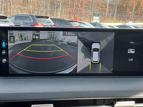 Used 2025 Genesis Electrified GV70 Advanced image 32