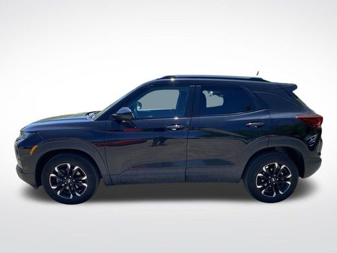Used 2023 Chevrolet TrailBlazer LT FWD image 3