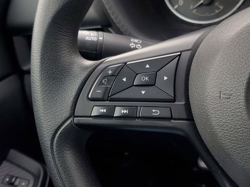 Used 2024 Nissan Sentra S image 16