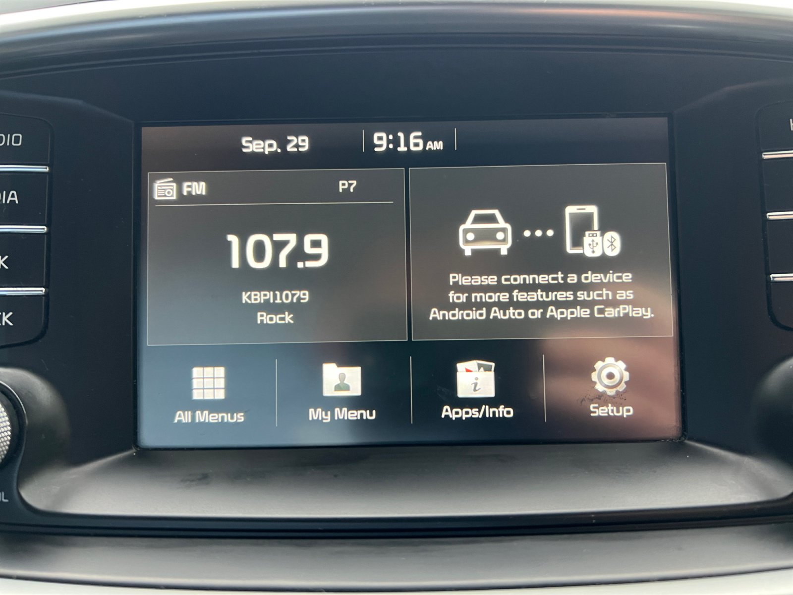 Used 2019 Kia Sorento AWD V6 image 26