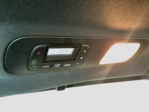 Used 2025 Honda Odyssey Sport-L image 28