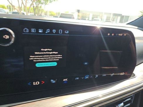 Used 2025 Chevrolet Tahoe LT AWD/4WD image 14