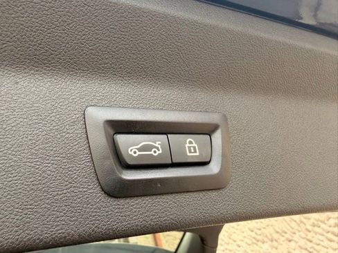 Used 2019 BMW X3 xDrive30i w/ Convenience Package image 16