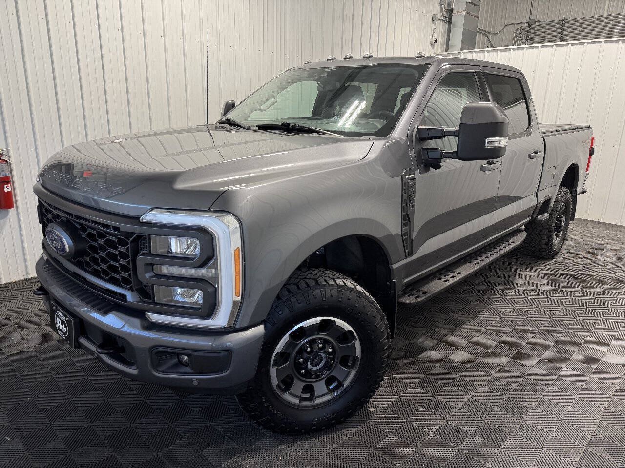 Used 2023 Ford F350 Lariat w/ Lariat Ultimate Package AWD/4WD image 61