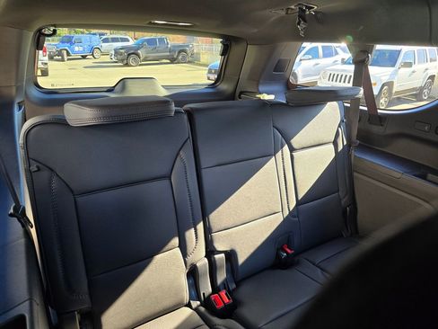 New 2026 GMC Yukon XL Denali w/ Denali Reserve Package image 49