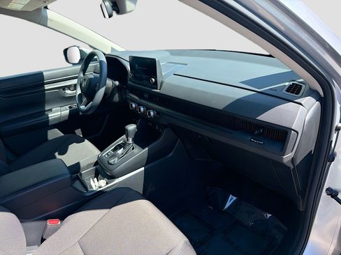 Used 2023 Honda CR-V LX image 32