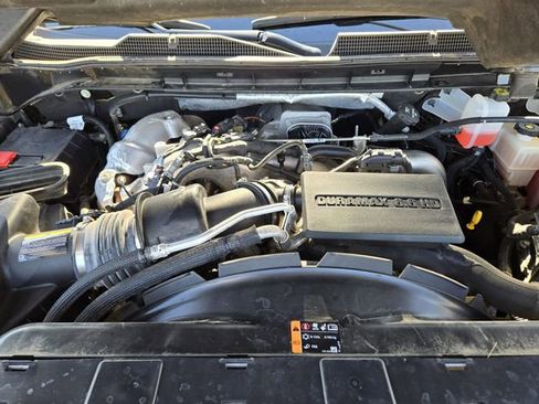 Used 2024 Chevrolet Silverado 3500 LT w/ Safety Package image 31