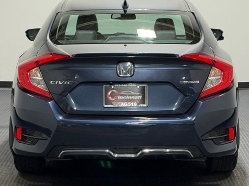 Used 2017 Honda Civic Touring image 6