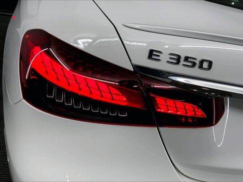 Used 2023 Mercedes-Benz E 350 E 350 image 28