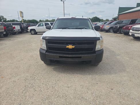 Used 2013 Chevrolet Silverado 1500 W/T AWD/4WD image 7
