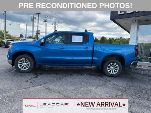Used 2024 Chevrolet Silverado 1500 LT w/ Z71 Off-Road Package AWD/4WD image 2