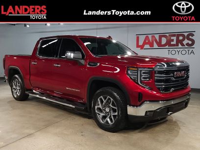 Used 2025 GMC Sierra 1500 SLT w/ SLT Premium Plus Package