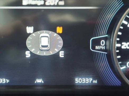 Used 2021 Kia Seltos SX w/ SX Sunroof Package AWD/4WD image 10