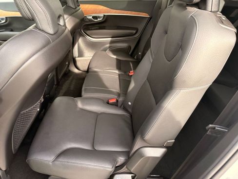 Certified 2024 Volvo XC90 B5 Plus w/ Protection Package Premier image 14