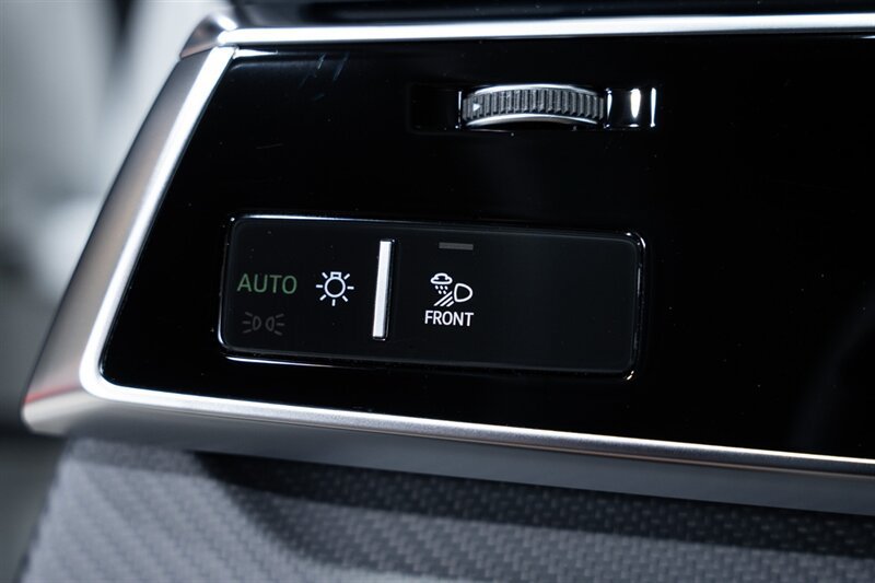 Used 2025 Audi RS Q8 performance AWD/4WD image 64