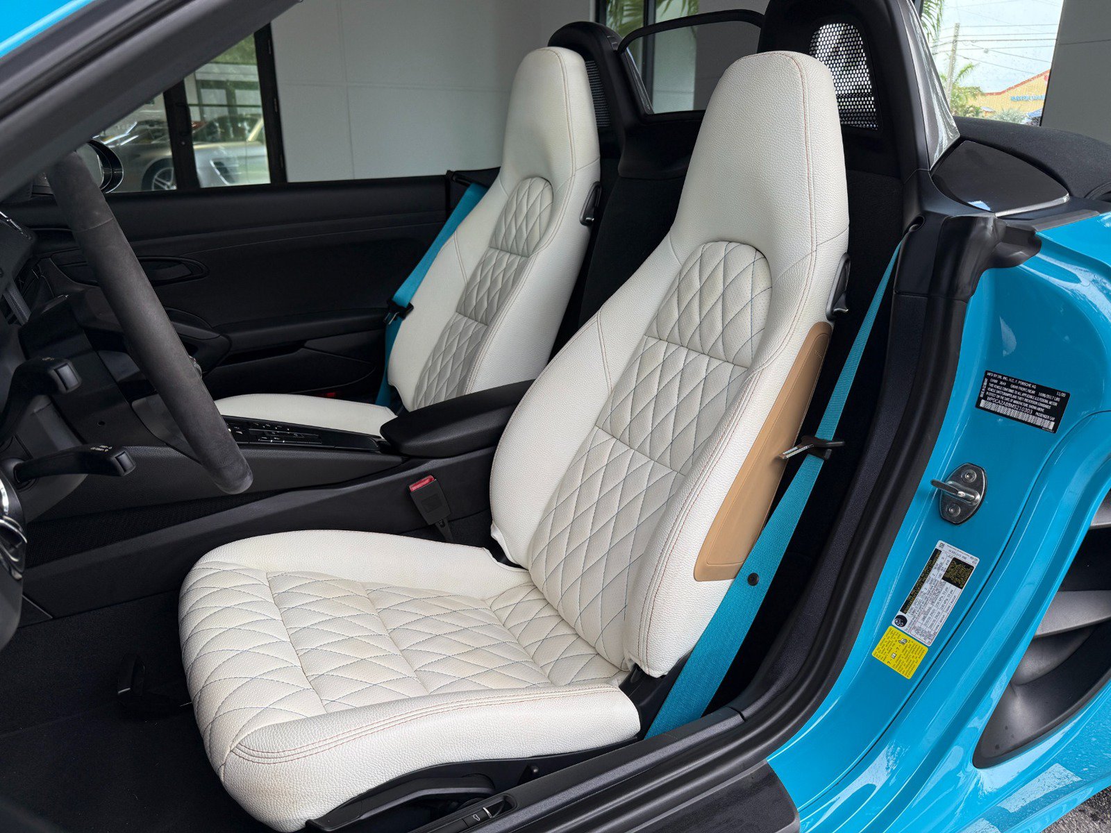 Used 2021 Porsche 718 Boxster RWD image 25