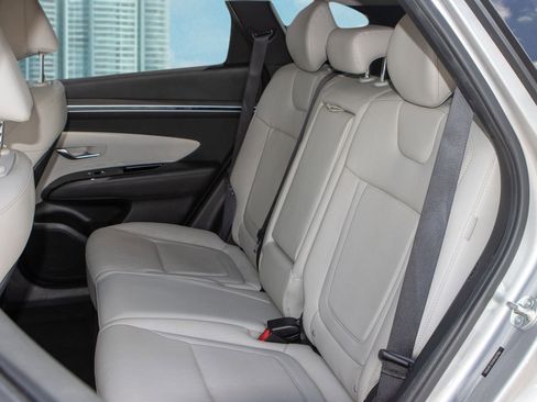 Used 2024 Hyundai Tucson Limited image 7