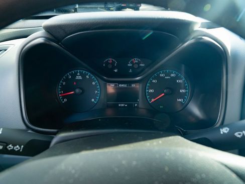 Used 2019 Chevrolet Colorado W/T w/ WT Convenience Package image 11