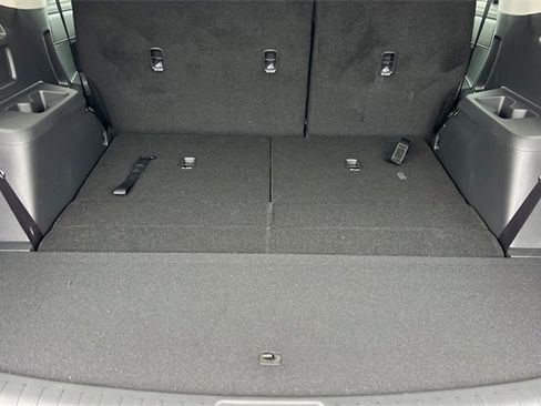 New 2026 Hyundai Santa Fe SE image 16