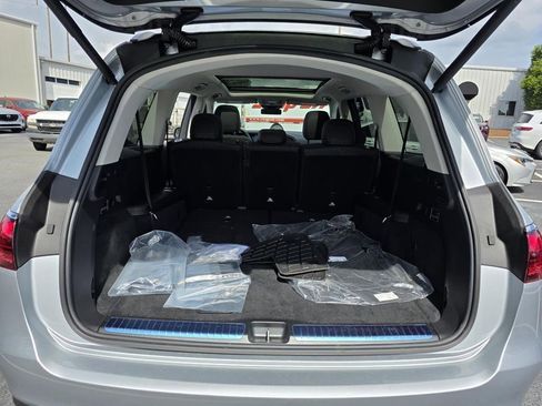 Certified 2026 Mercedes-Benz GLS 450 4MATIC image 11