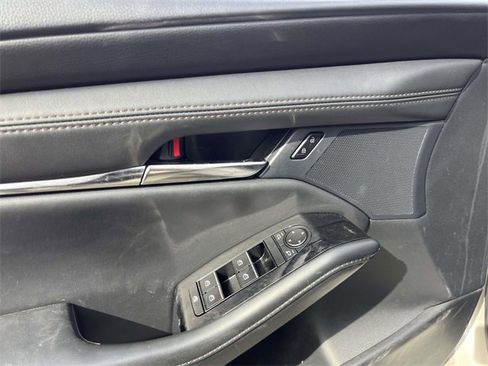 Certified 2025 MAZDA MAZDA3 s image 15