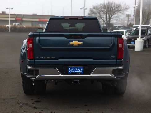 New 2026 Chevrolet Silverado 3500 LTZ w/ LTZ Convenience Package image 15