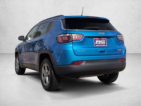 Used 2024 Jeep Compass Latitude AWD/4WD image 7