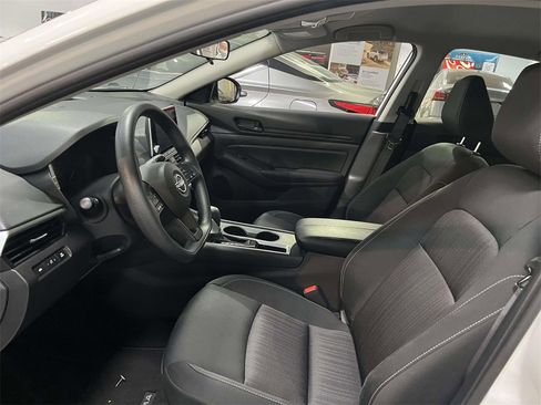 Certified 2025 Nissan Altima 2.5 S image 14