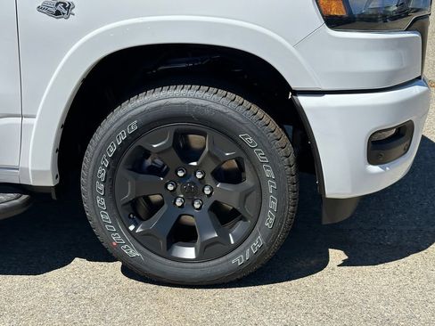 New 2026 RAM 1500 Big Horn AWD/4WD image 11