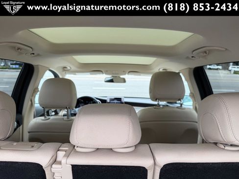 Used 2019 Mercedes-Benz GLC 350e 4MATIC image 12